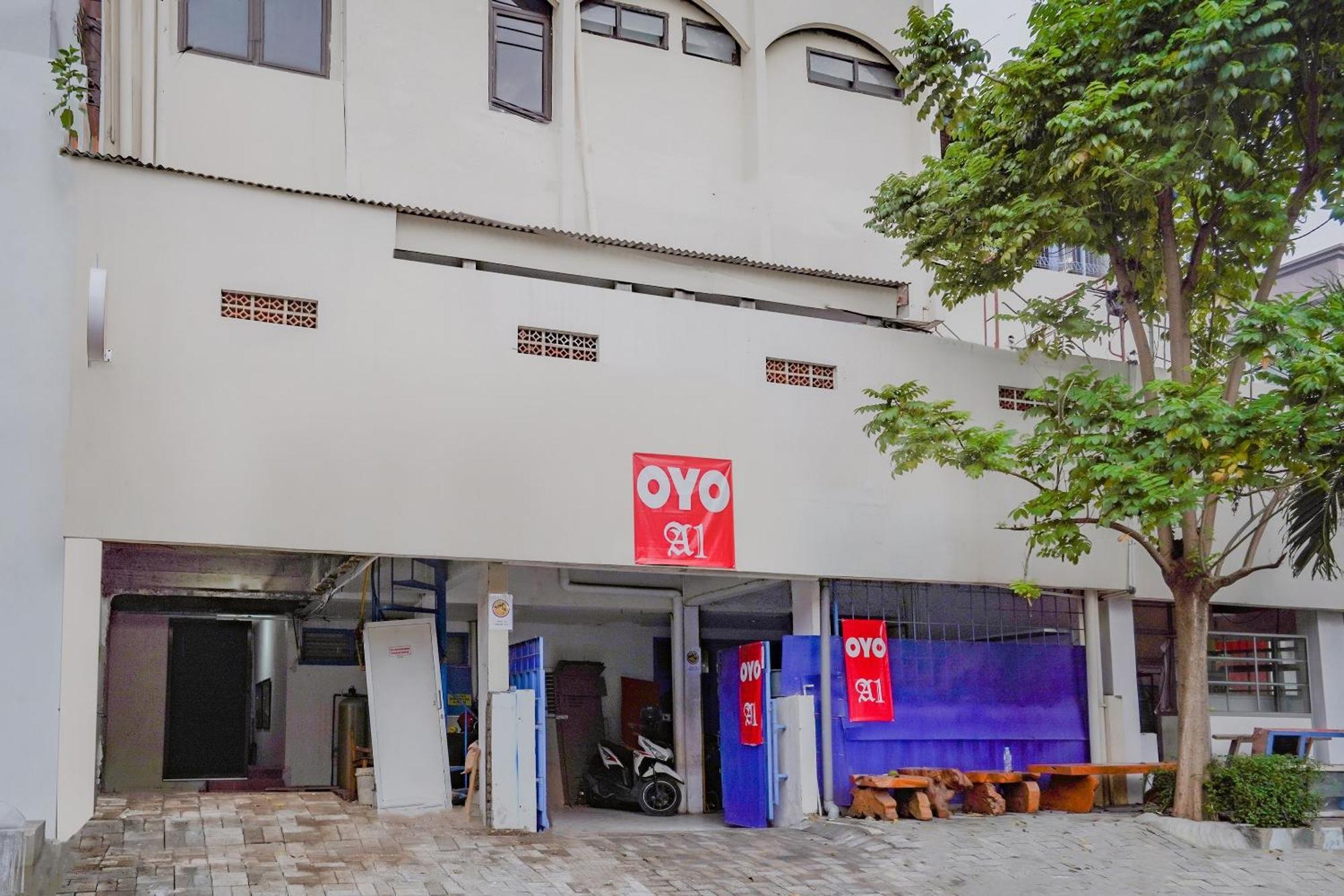 Spot On 90110 A1 Pakis Argosari Hotell Surabaya Exteriör bild